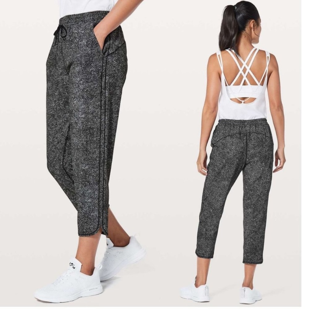 Lululemon Keep It Classic 23" Crop Jogger Pants 4